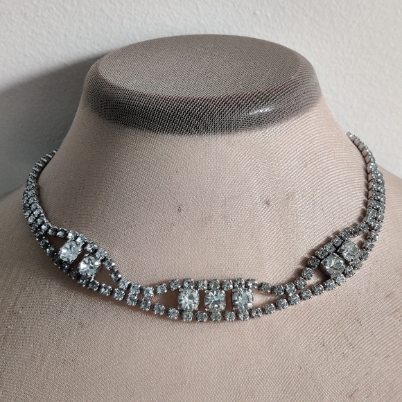 🇨🇦 Vintage 50s Art Deco necklace by Kramer of NY - Picture 2 of 13